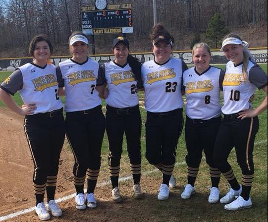 Lady Raiders celebrate sophomore day with sweep over Mineral Area
