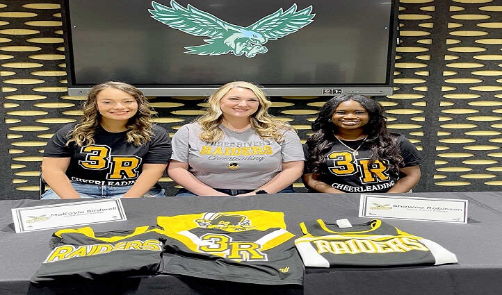 Rooting for the Raiders: New Madrid County Central students sign to cheer with Three Rivers College