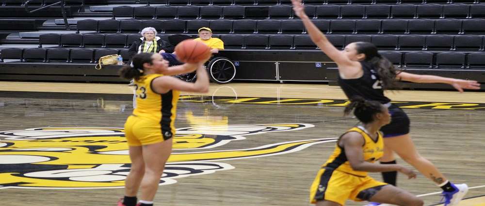 Lady Raiders pull away to beat Crowder