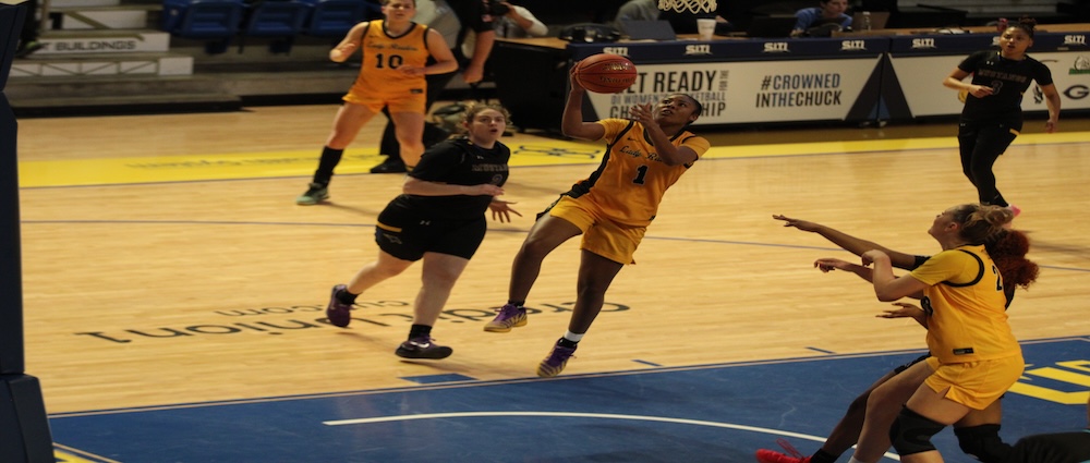 Lady Raiders advance to second round of NJCAA tournament